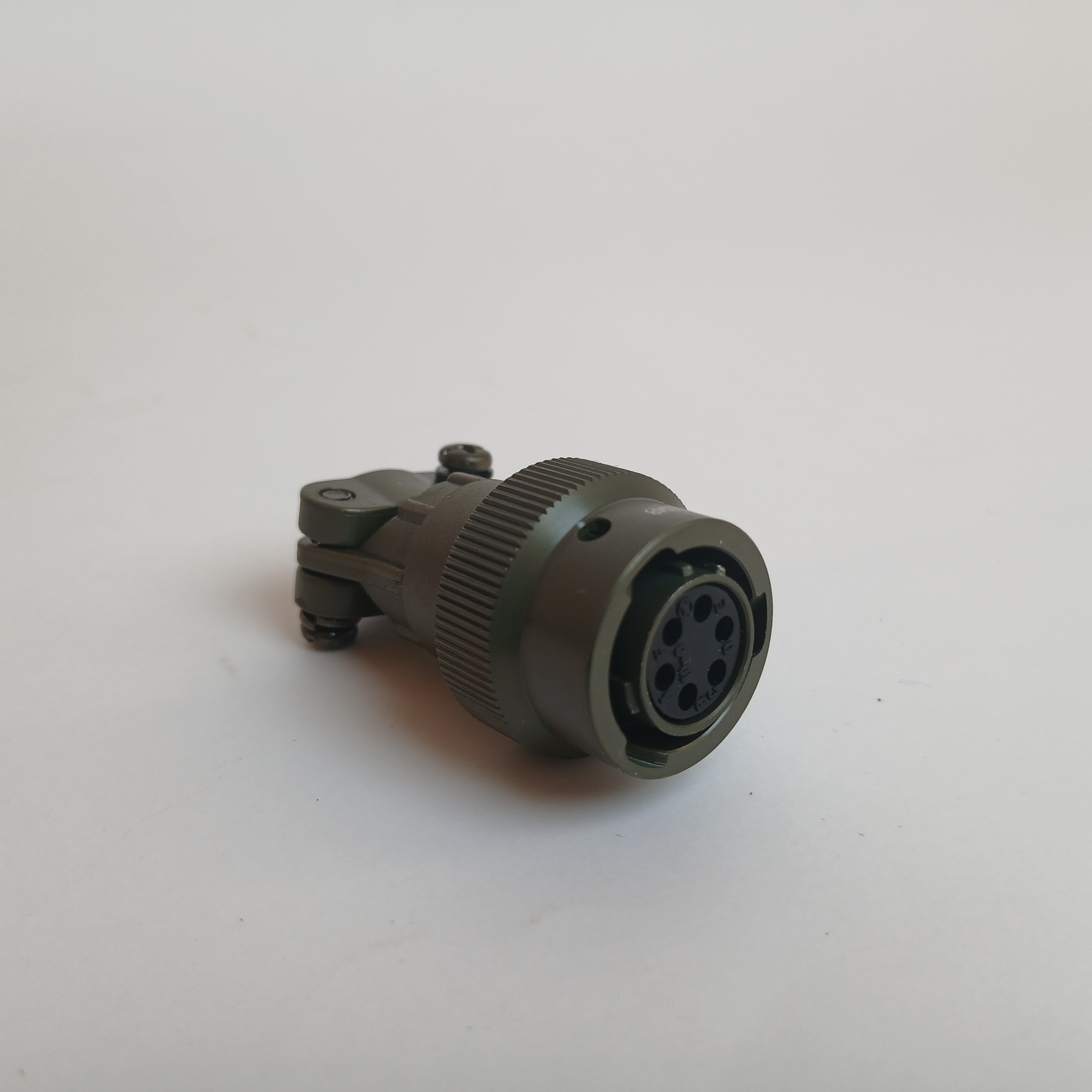 کانکتور نظامی 6پین مادگی