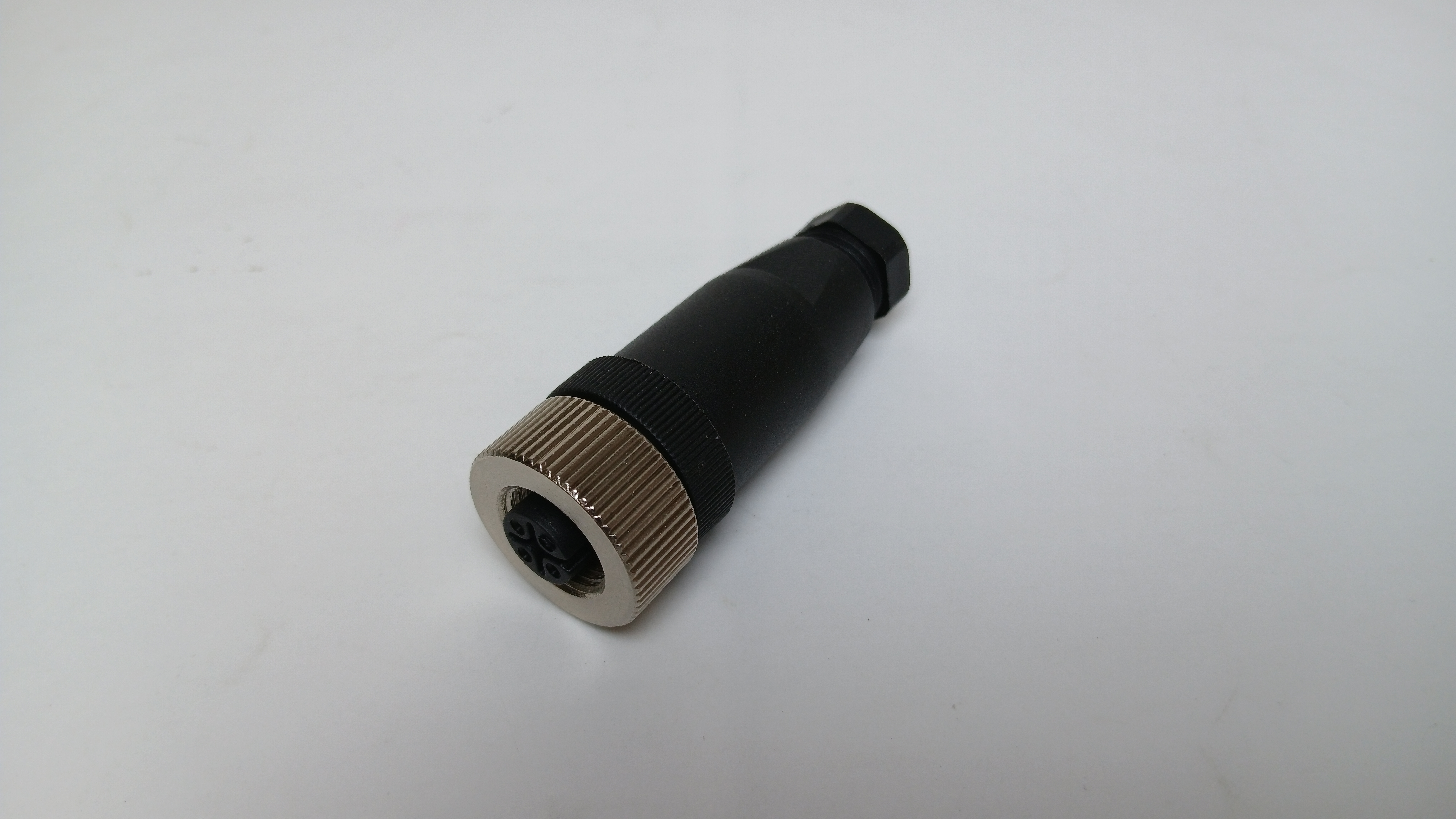 کانکتور M8 مادگی 4 پین