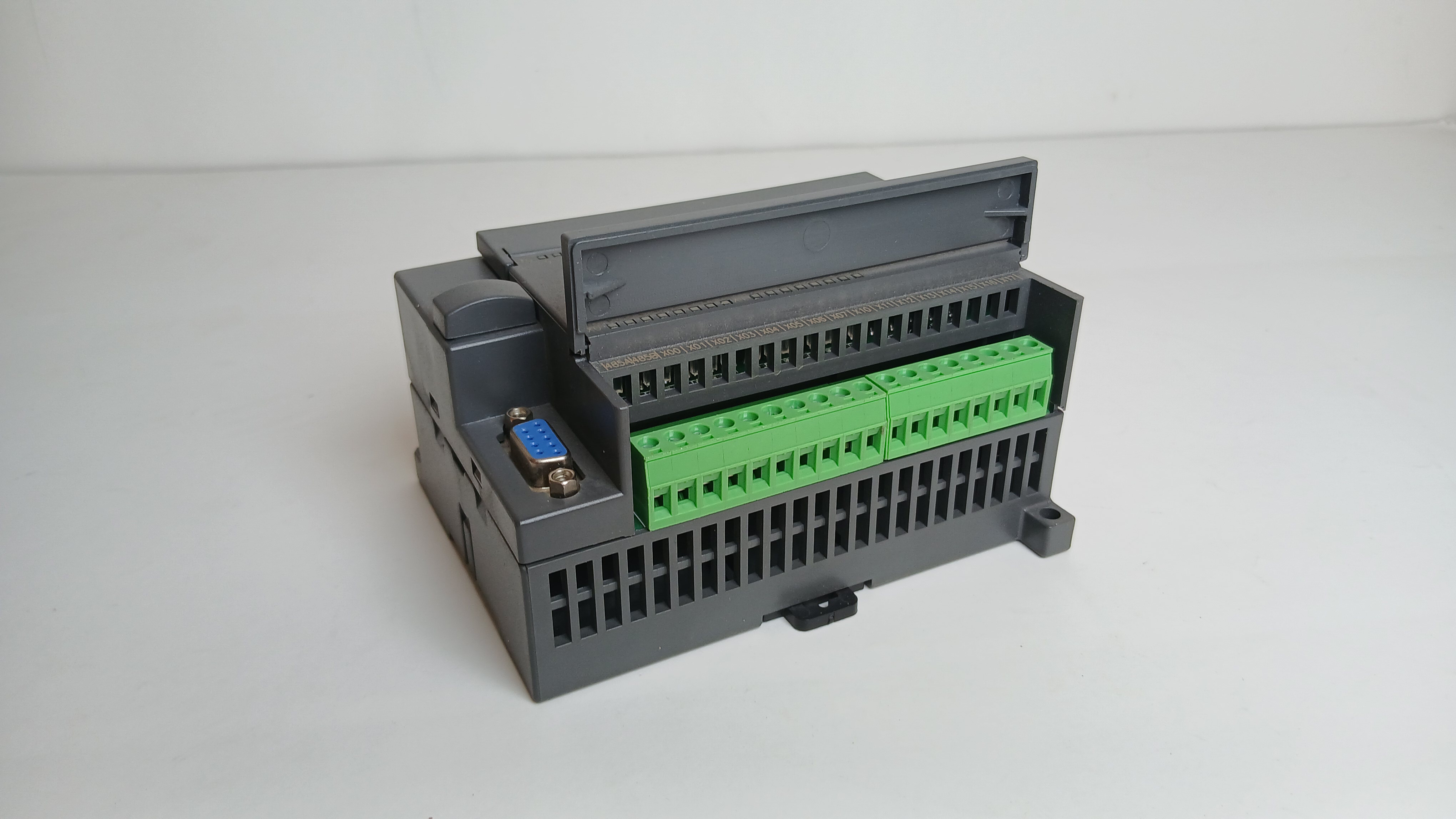 پی ال سی 16 ورودی 10 خروجی