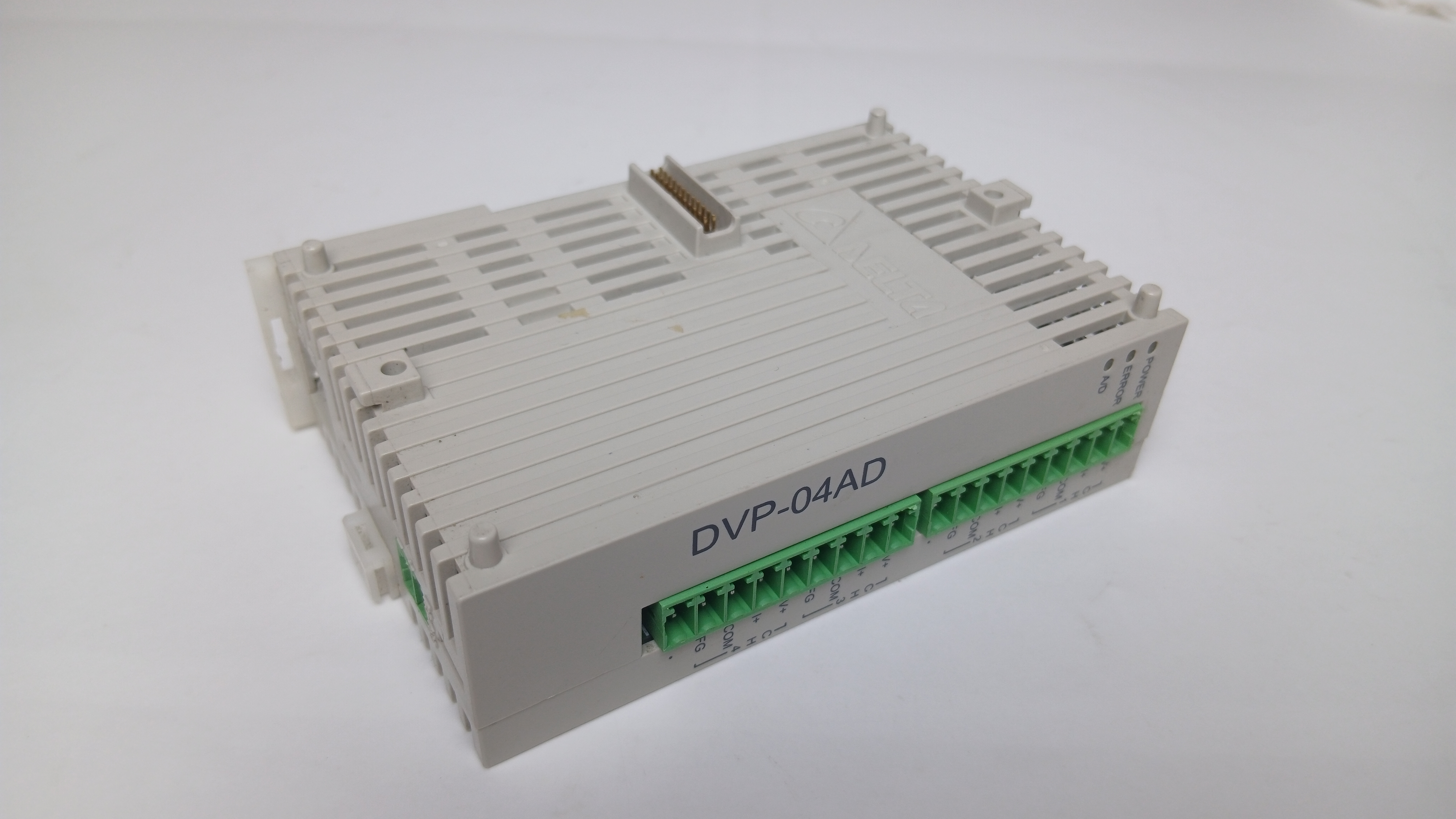 DVP-04AD