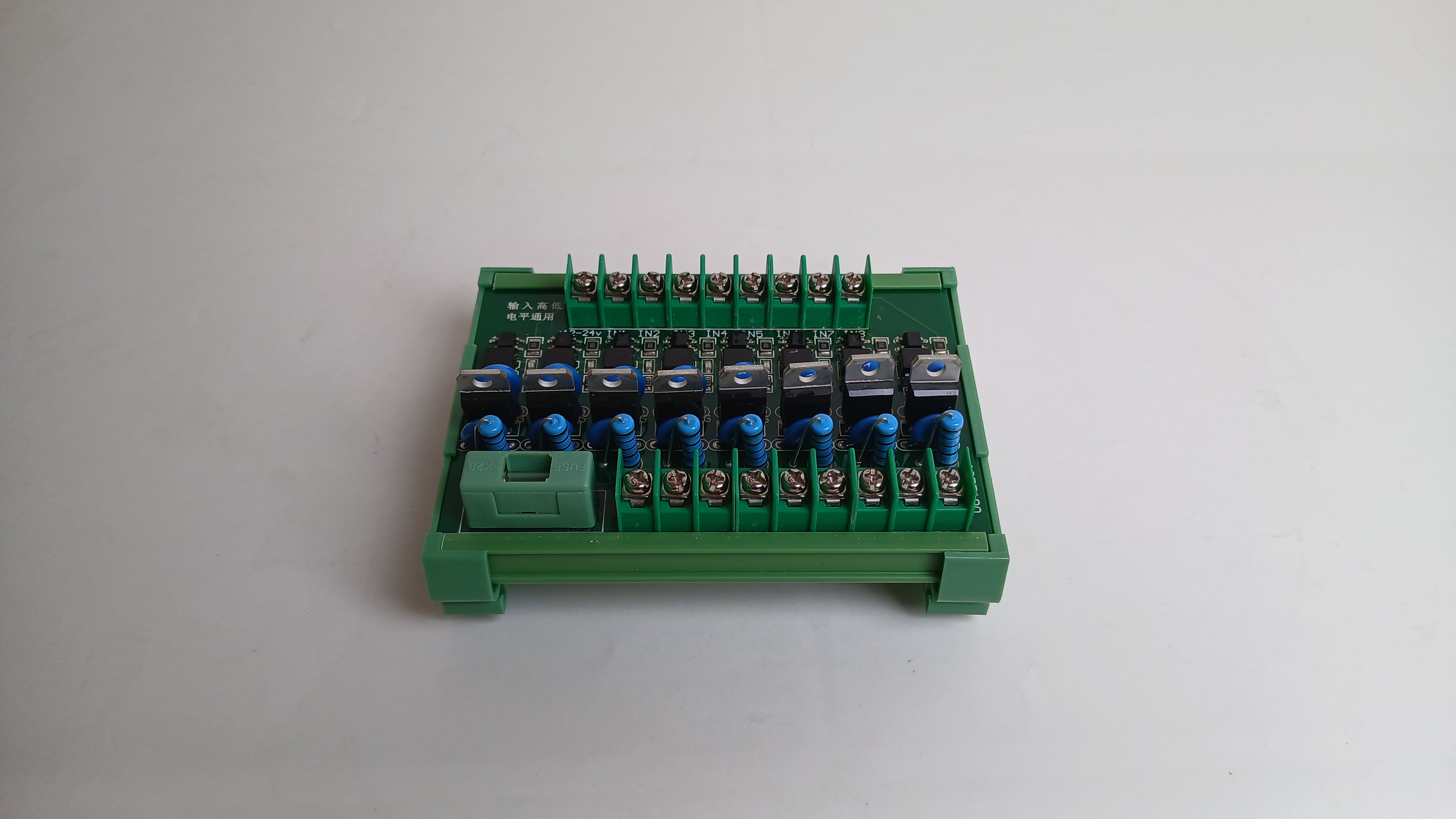 برد 8کاناله تریستوری