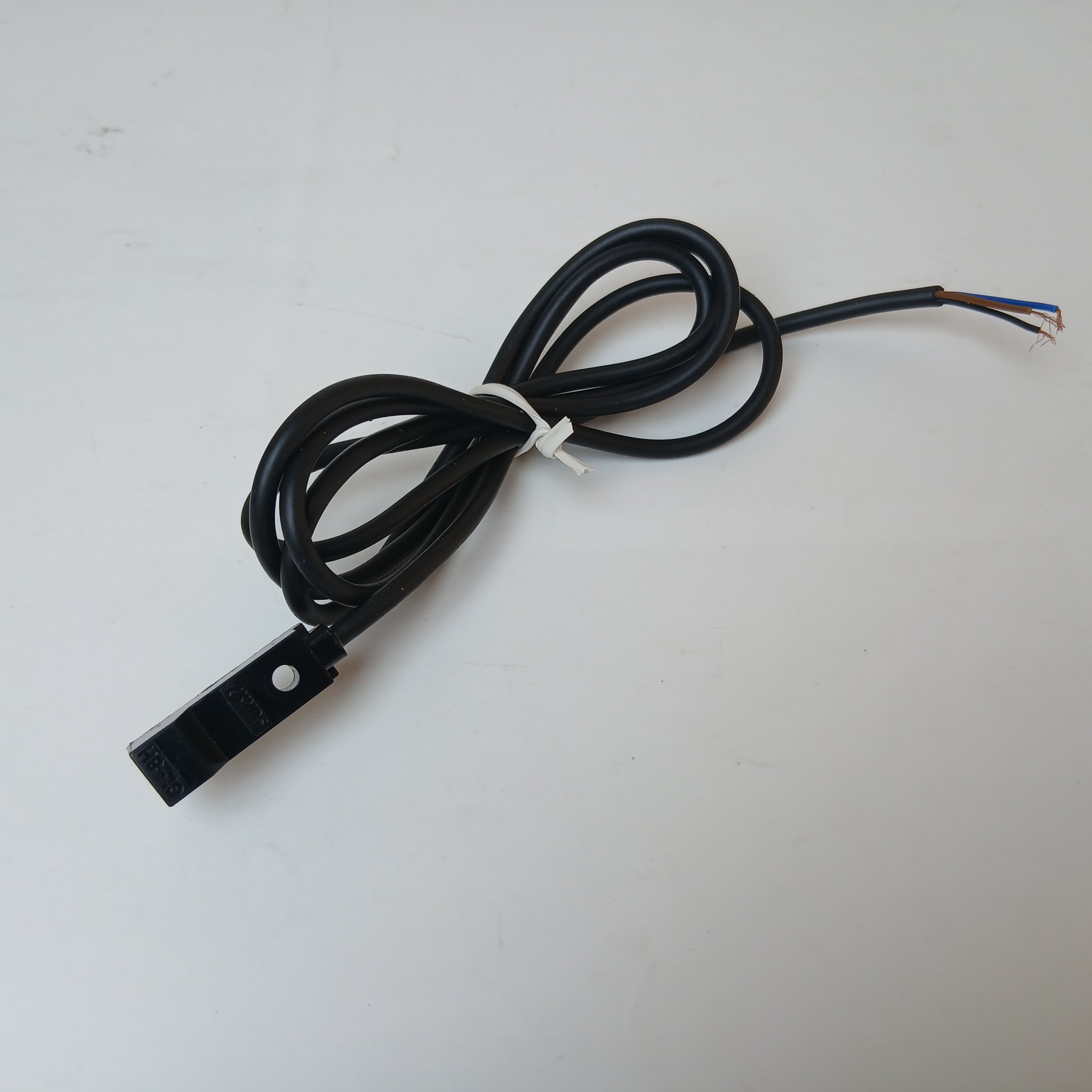 سنسور مگنت جک سه سیمه