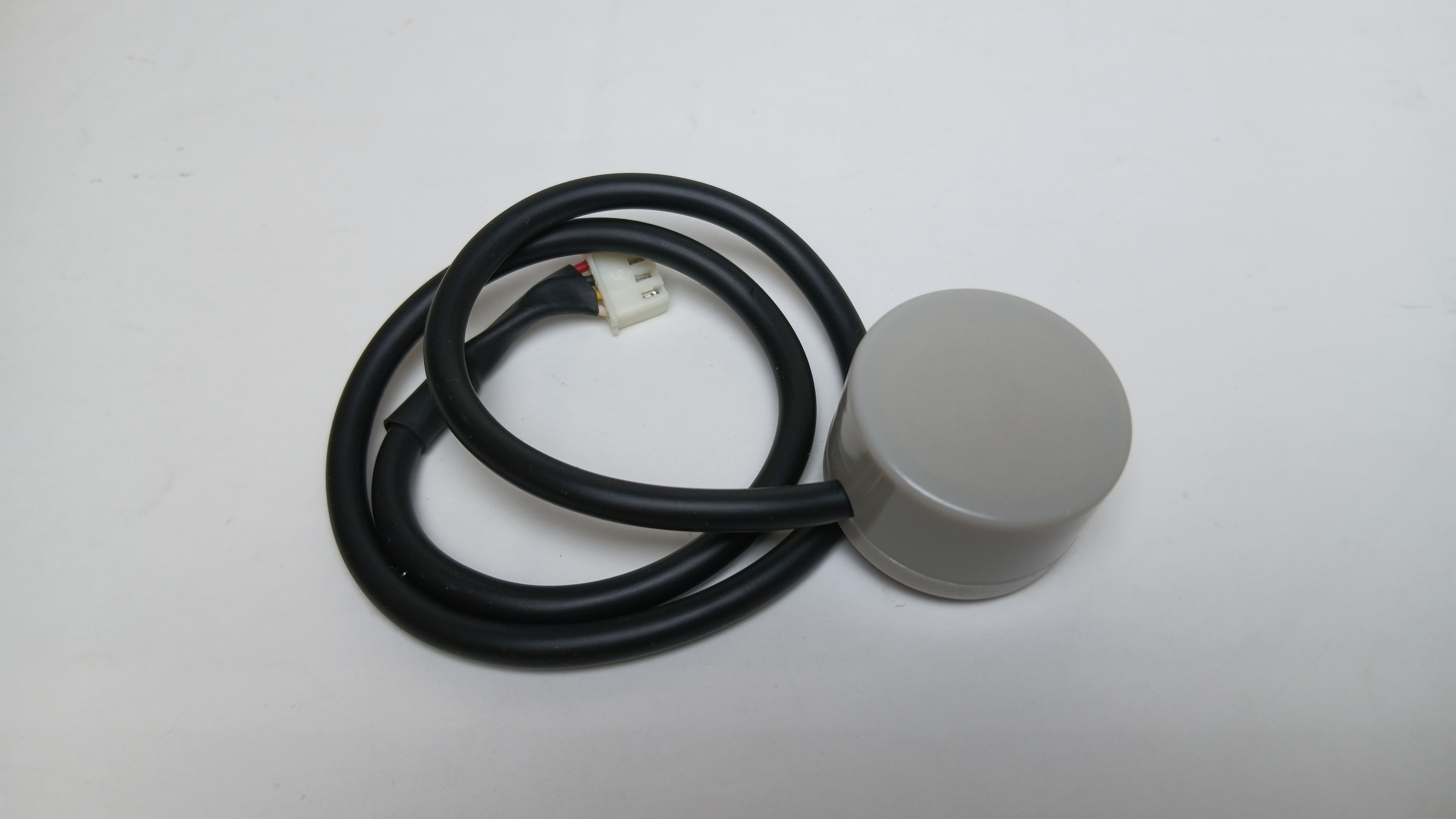 سطح سنج غیر تماسی آلتراسونیک